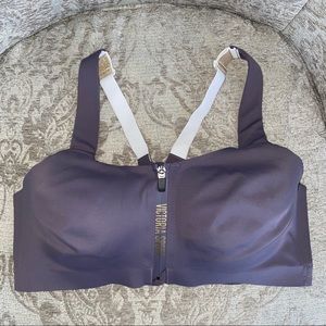 Victoria’s Secret Sports Bra Incredible Knockout